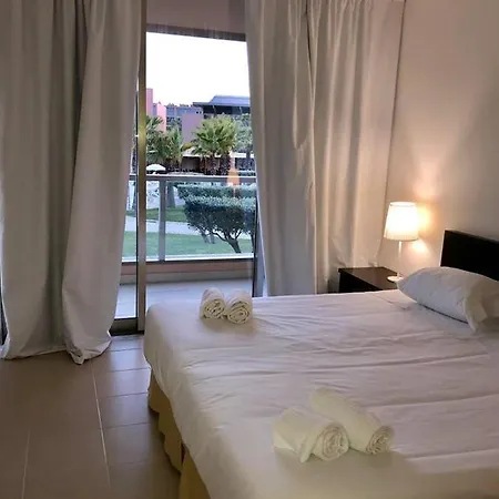 Apartamento T-3 Salgados Vista Piscina